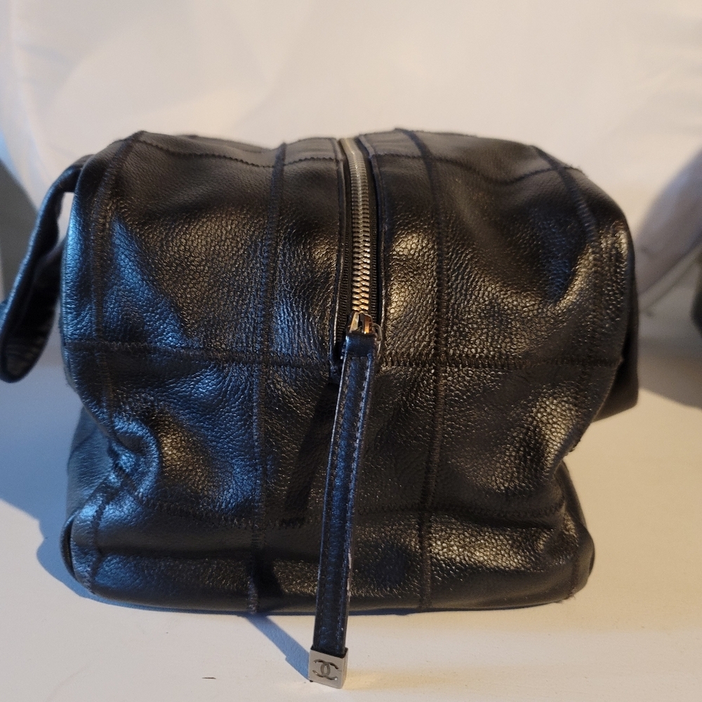 Black Chanel chocolate bar Handbag Cavier Leather - Picture 2 of 9